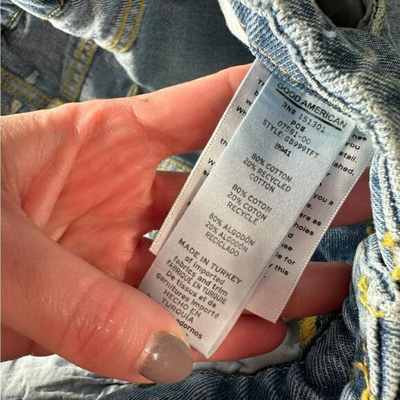 Good American Good Boy Straight Leg Trendy Side Slit Denim Jeans - Picture 12 of 12